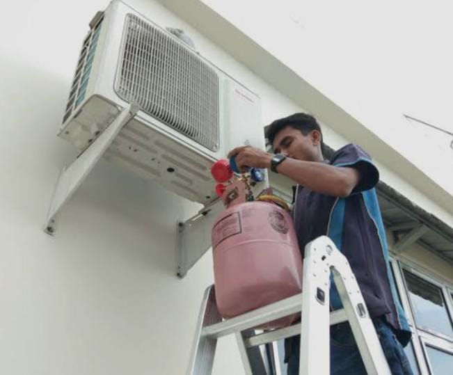 Dokumentasi Service AC 1